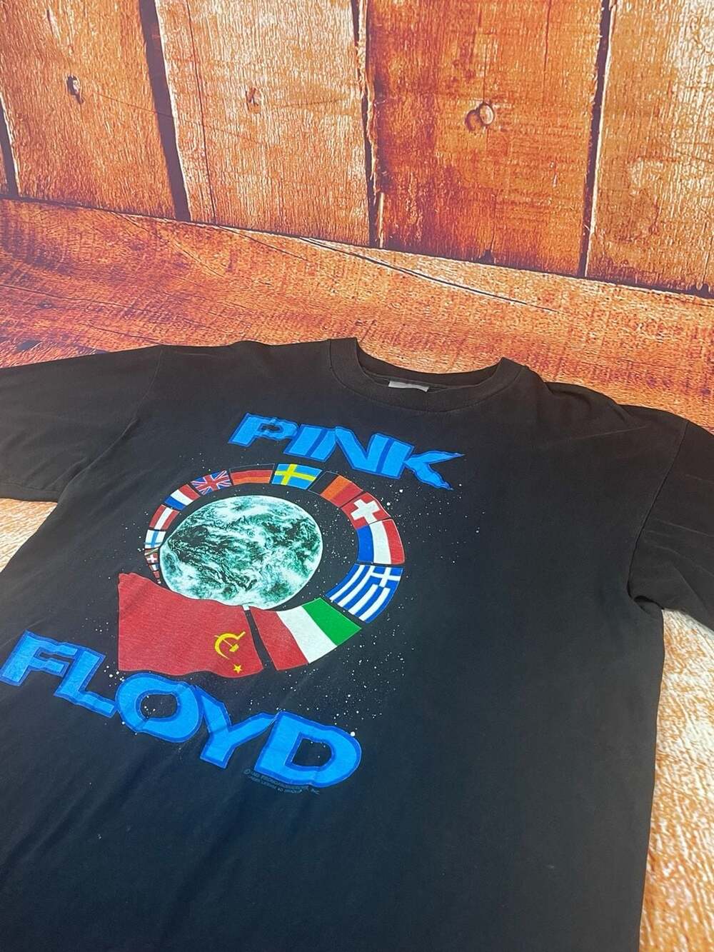 Vintage 1989 Pink Floyd World Tour T-Shirt Size XL Brockum - Picture 2 of 16